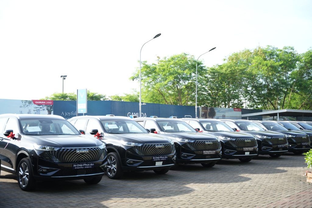 Dàn xe đời mới chạy xe ghép Hà Nội - Hải Phòng của công ty Phúc An Dàn xe đời mới chạy xe ghép Hà Nội - Hải Phòng của công ty Phúc An